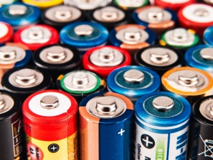 Recent Advances in Battery Development and Energy Storage Technologies